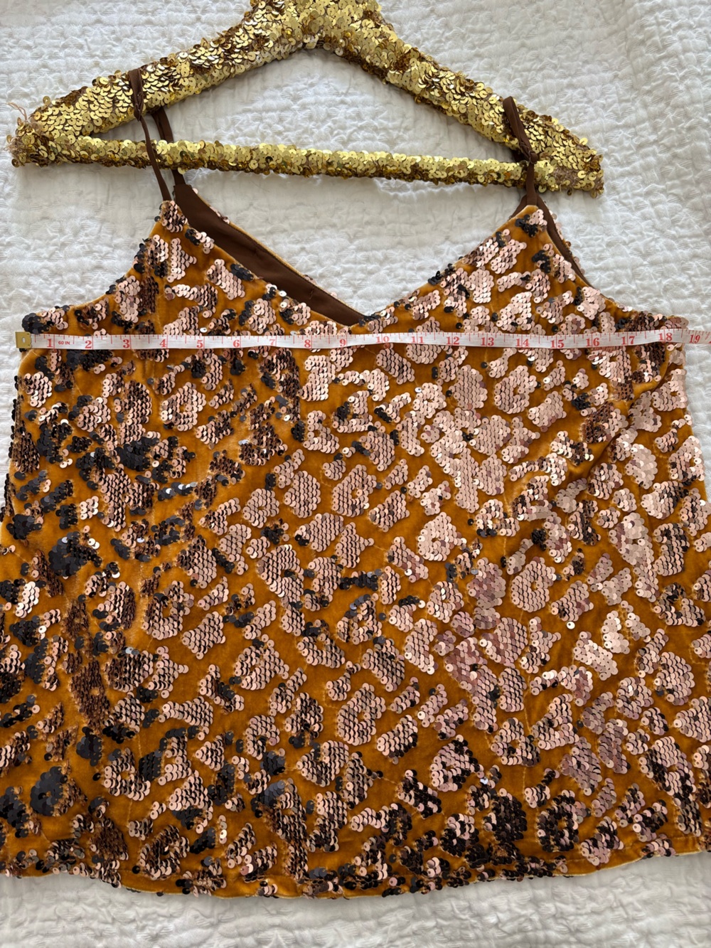 NWT Anthropologie Ro+De Esther Sequined Velvet Cami Gold Medium - Picture 11 of 13